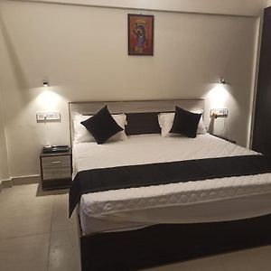 Double Room Mountain View